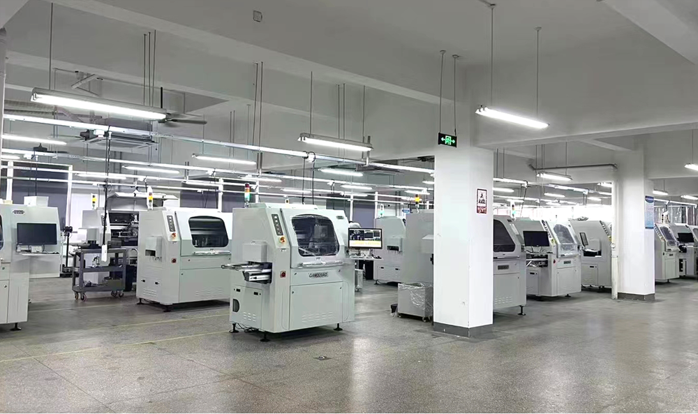 在线机生产车间