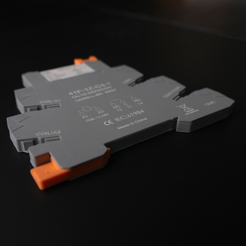 刀片继电器 15A-1,2HP-250VAC